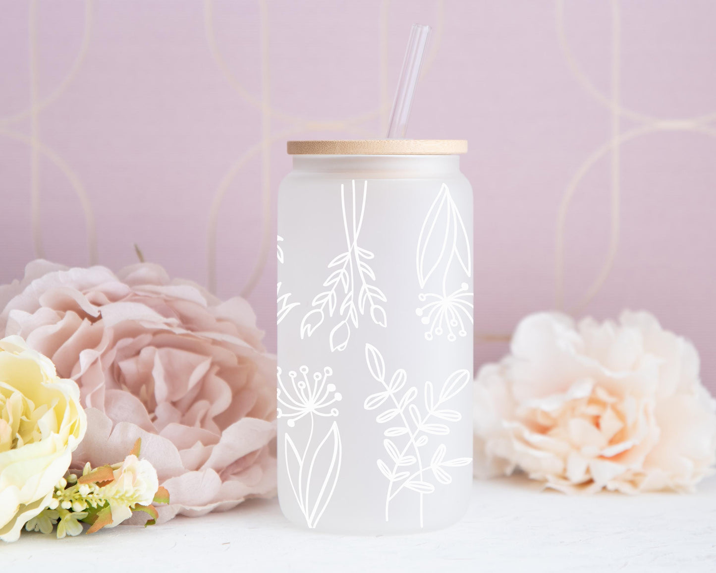 Minimal Floral Glass Tumbler, Bamboo Lid And Straw, White Line Botanical Design Coffee Cup, White Floral Glass Tumbler, Clean Aesthetic  Cup