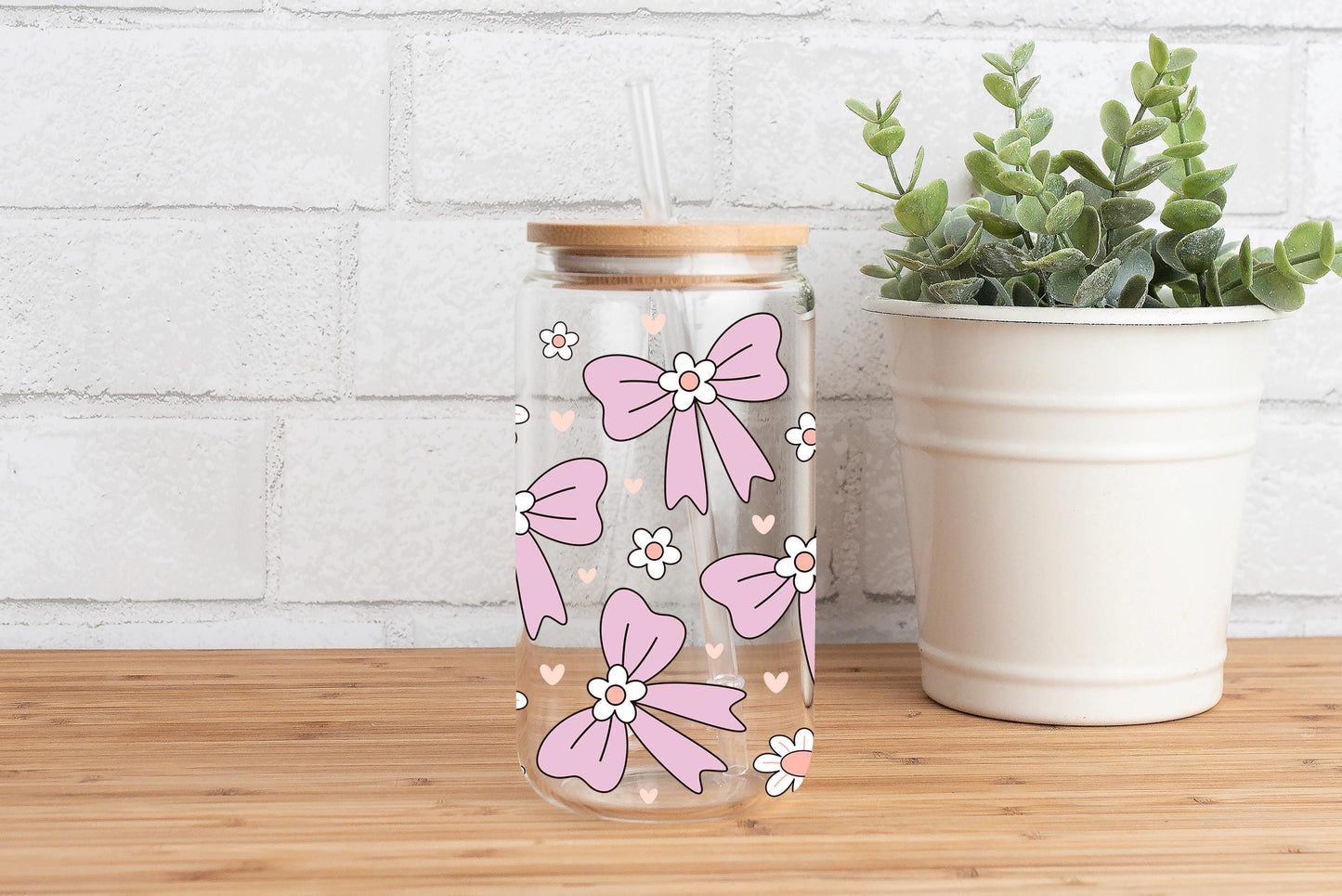 Pink Bow Daisy Glass Can, Coquette Floral Design, Aesthetic Iced Coffee Cup, Bamboo Lid Glass, Cute Spring Drinkware, Gift For Her